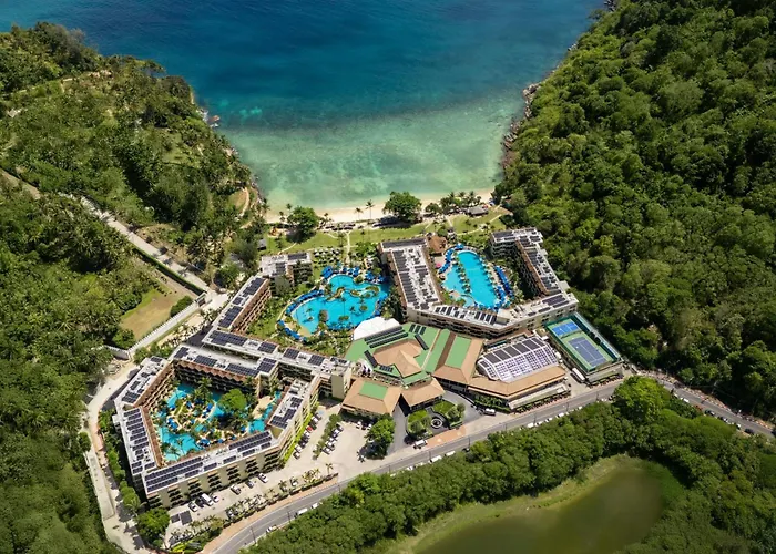 Phuket Marriott Resort & Spa, Merlin Beach